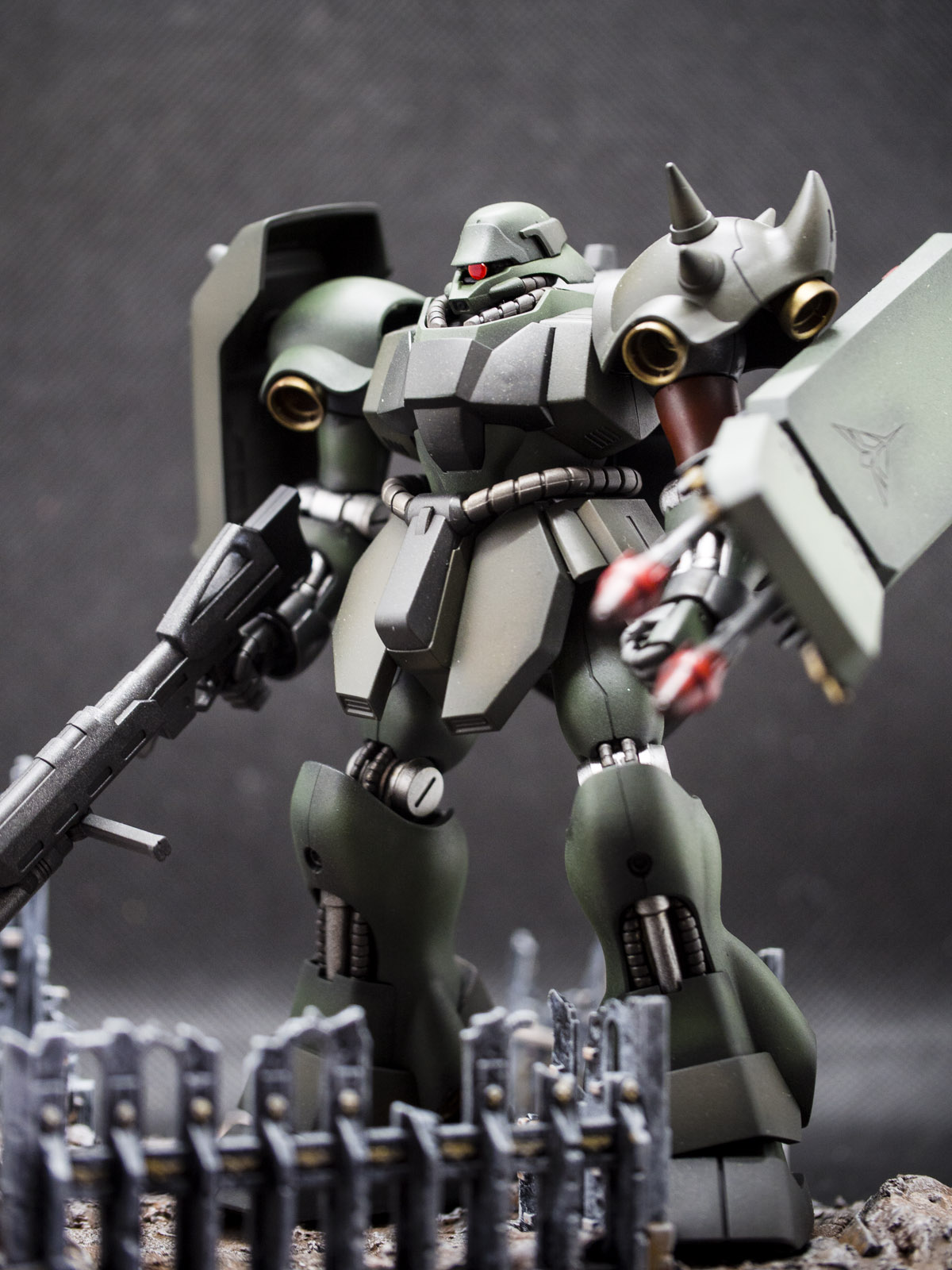 Bandai 1/144 HG AMS-119 Geara Doga – It is a Gunpla!