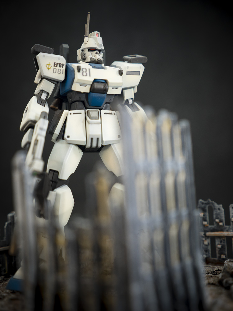 Bandai 1/144 HG RX-79［G] Ez-8 Gundam Ez8