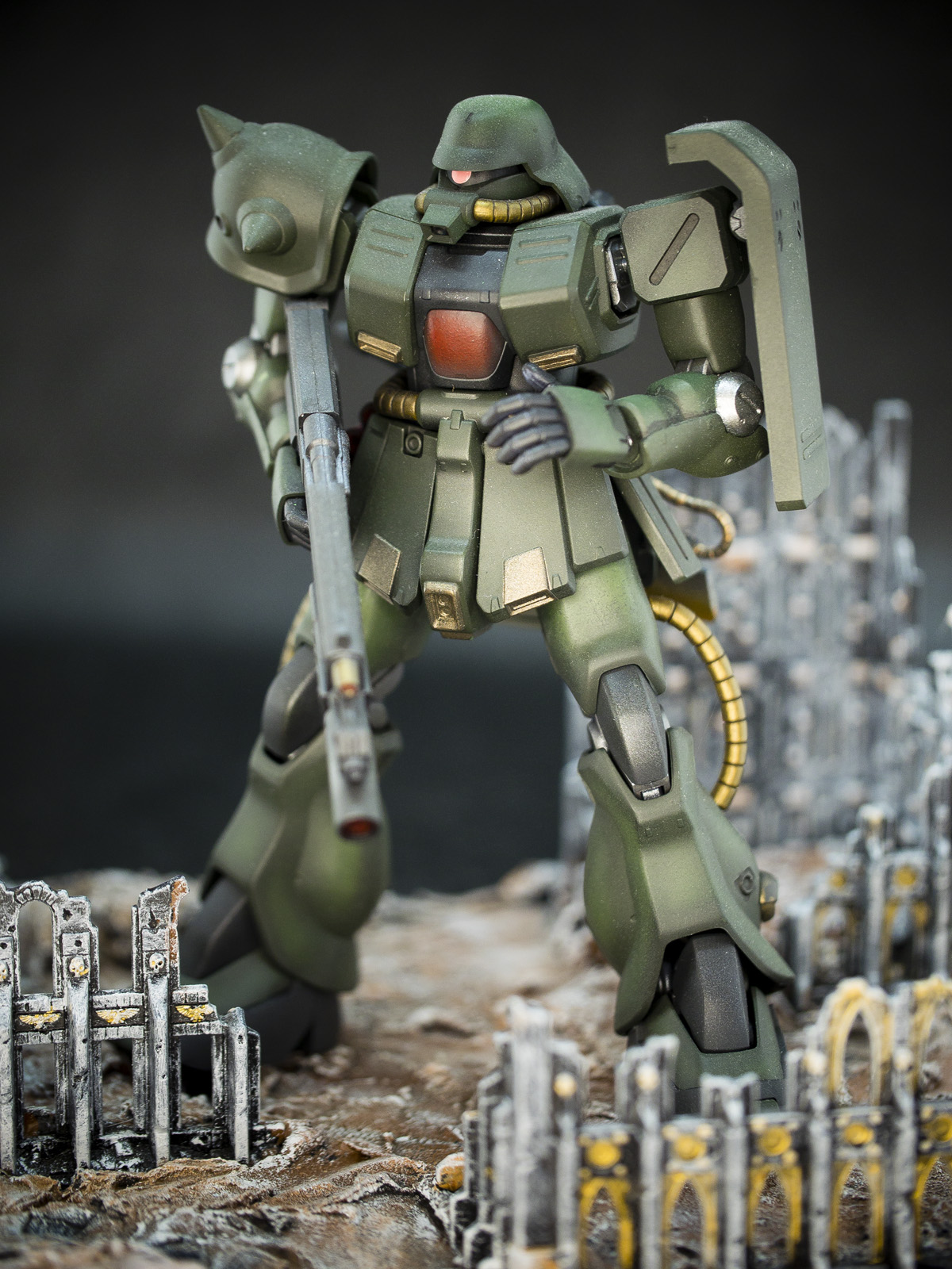 Bandai 1/144 HG MS-06FZ Zaku 2 FZ