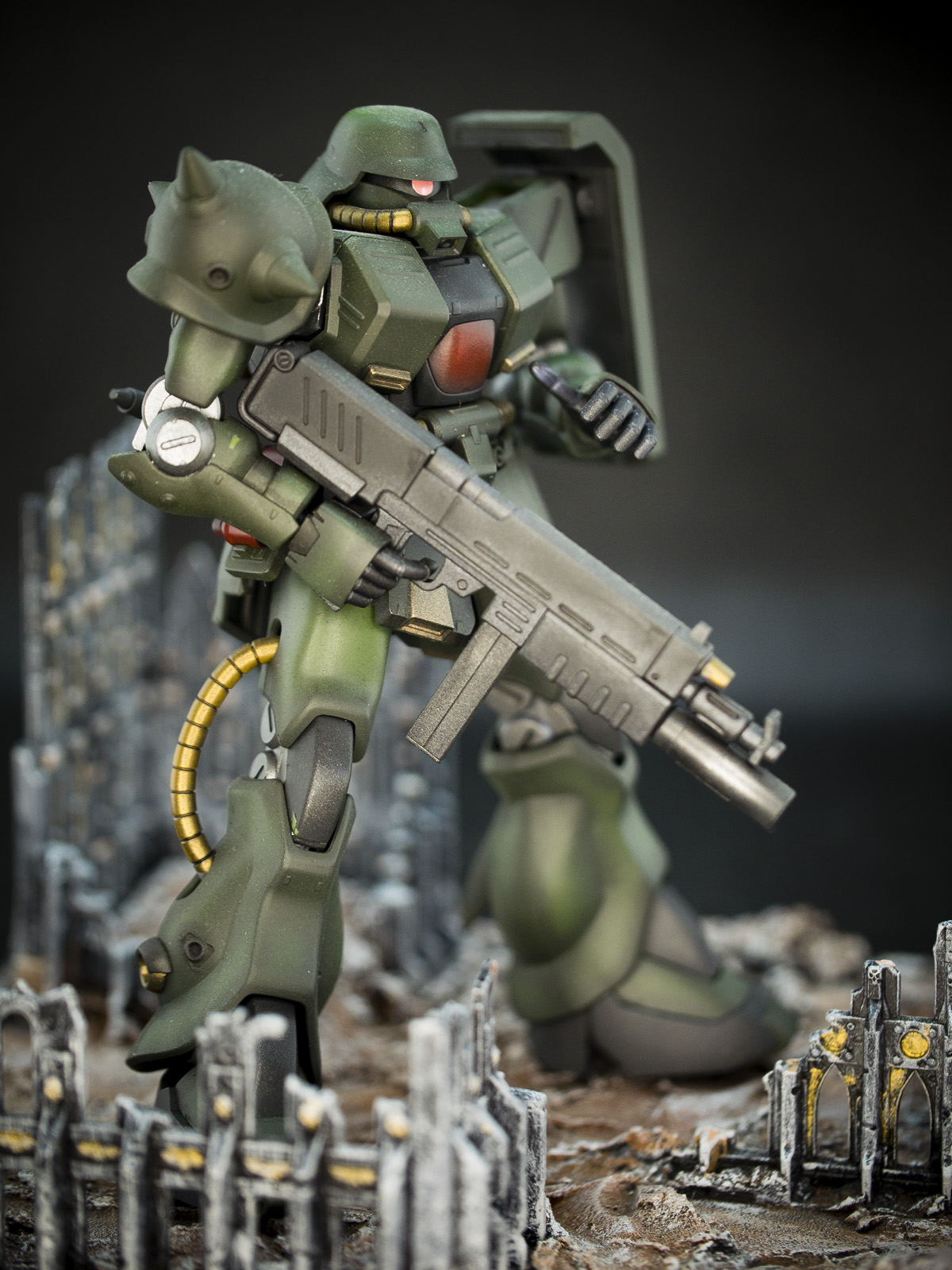 Bandai 1/144 HG MS-06FZ Zaku 2 FZ