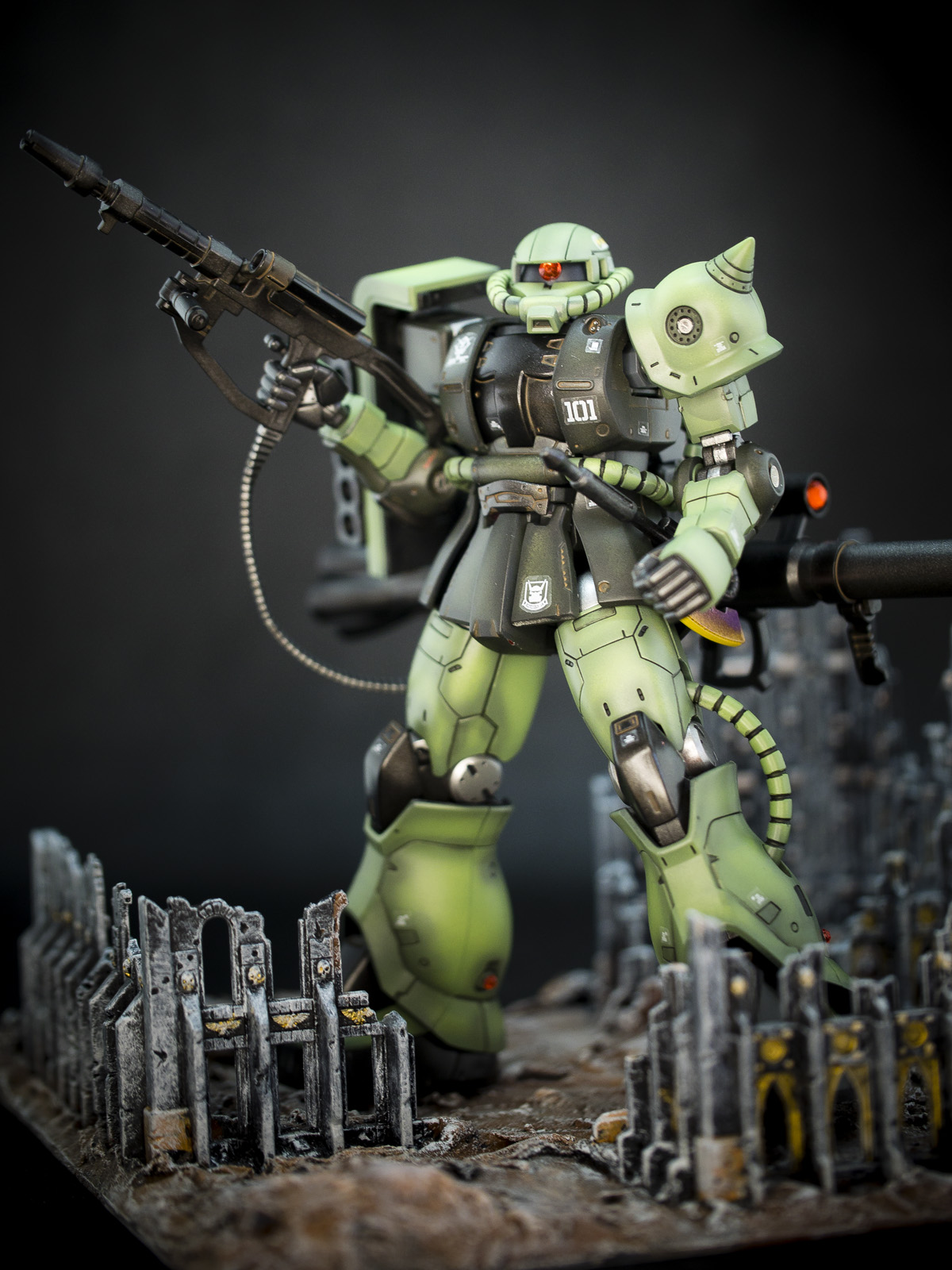 Bandai /1/44 HG MS-06C Zaku 2 Type C/C-5