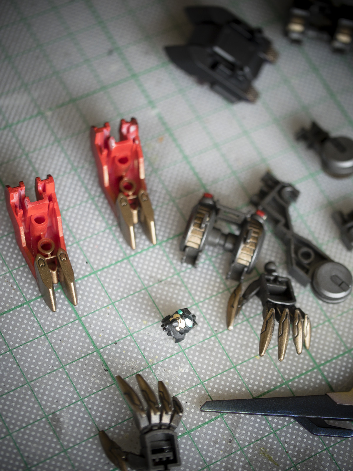 Bandai 1/144 HG IBO ASW-G-08 Gundam Barbatos Lupus Rex