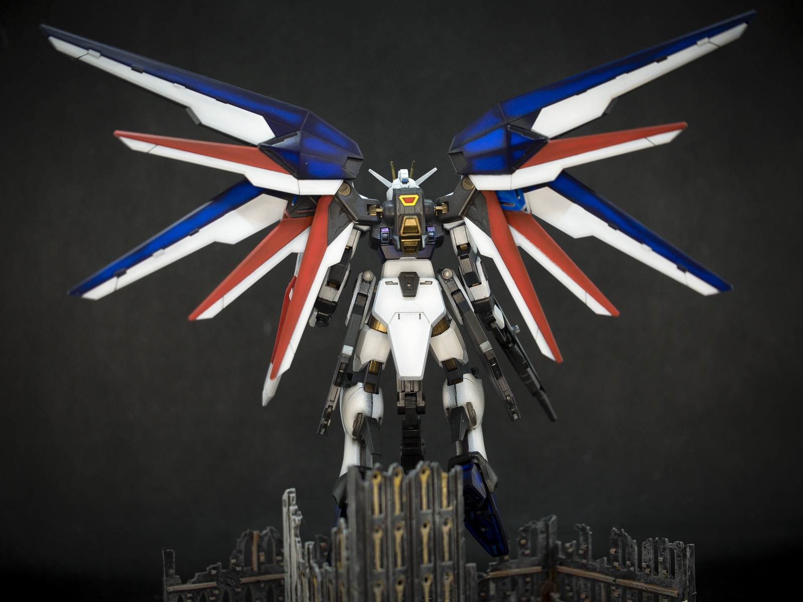 Bandai 1/144 HGCE ZGMF-X10A Freedom Gundam