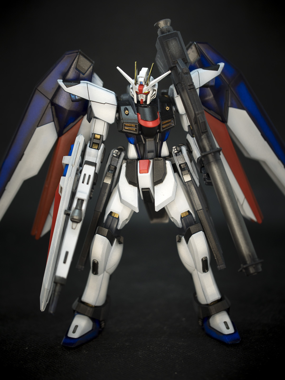 Bandai 1/144 HGCE ZGMF-X10A Freedom Gundam