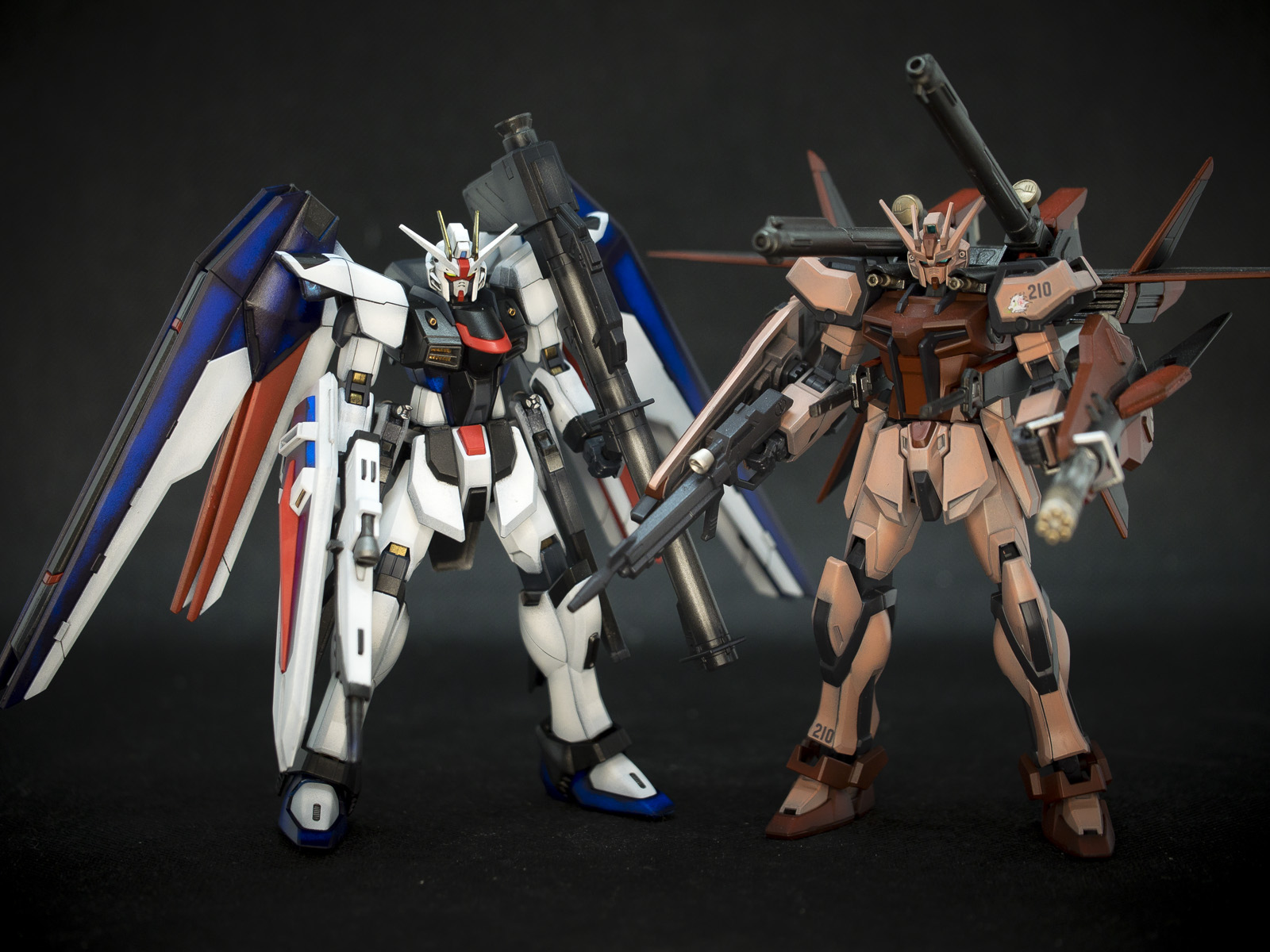 Bandai 1/144 HGCE ZGMF-X10A Freedom Gundam