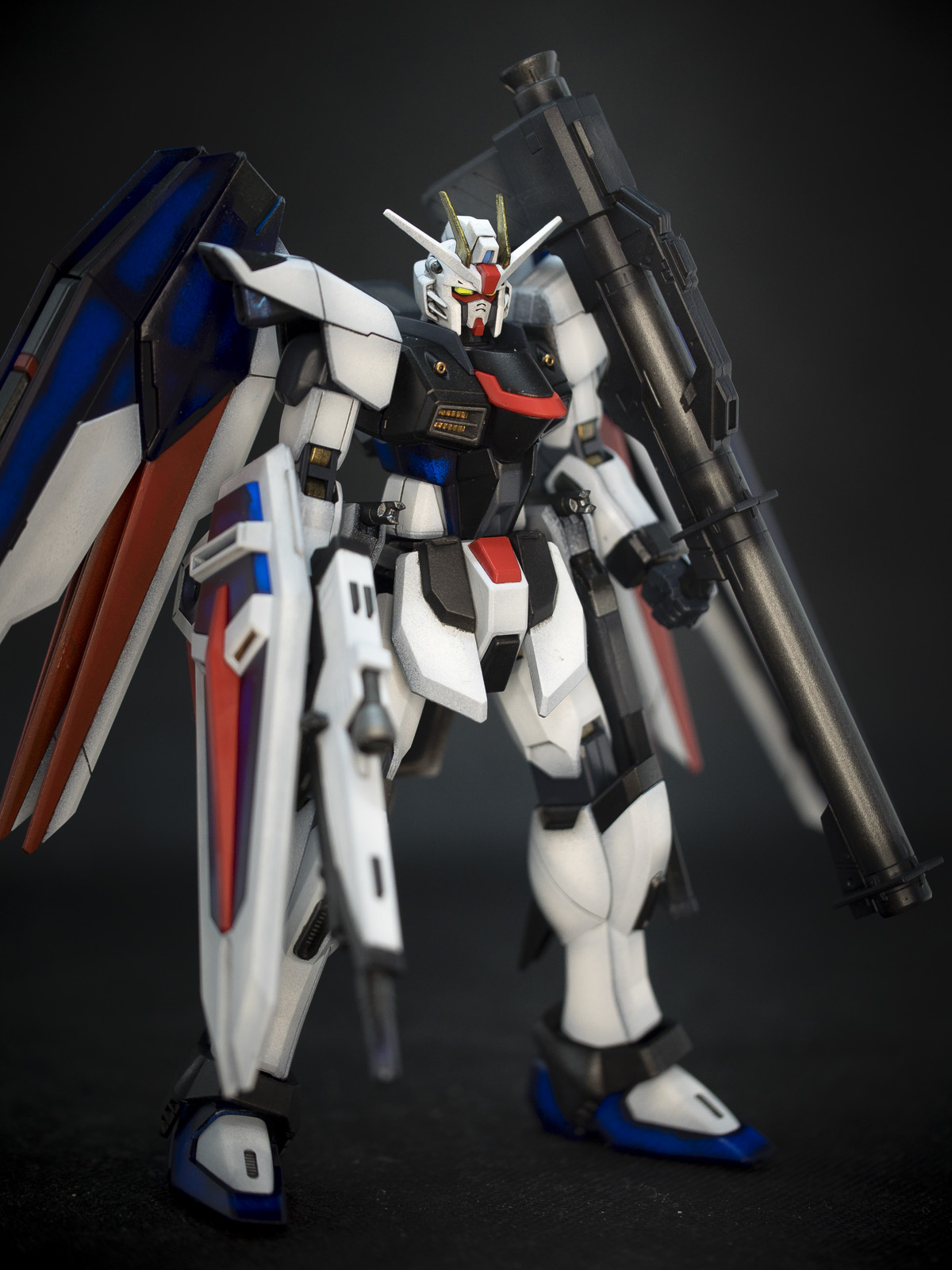 Bandai 1/144 HGCE ZGMF-X10A Freedom Gundam