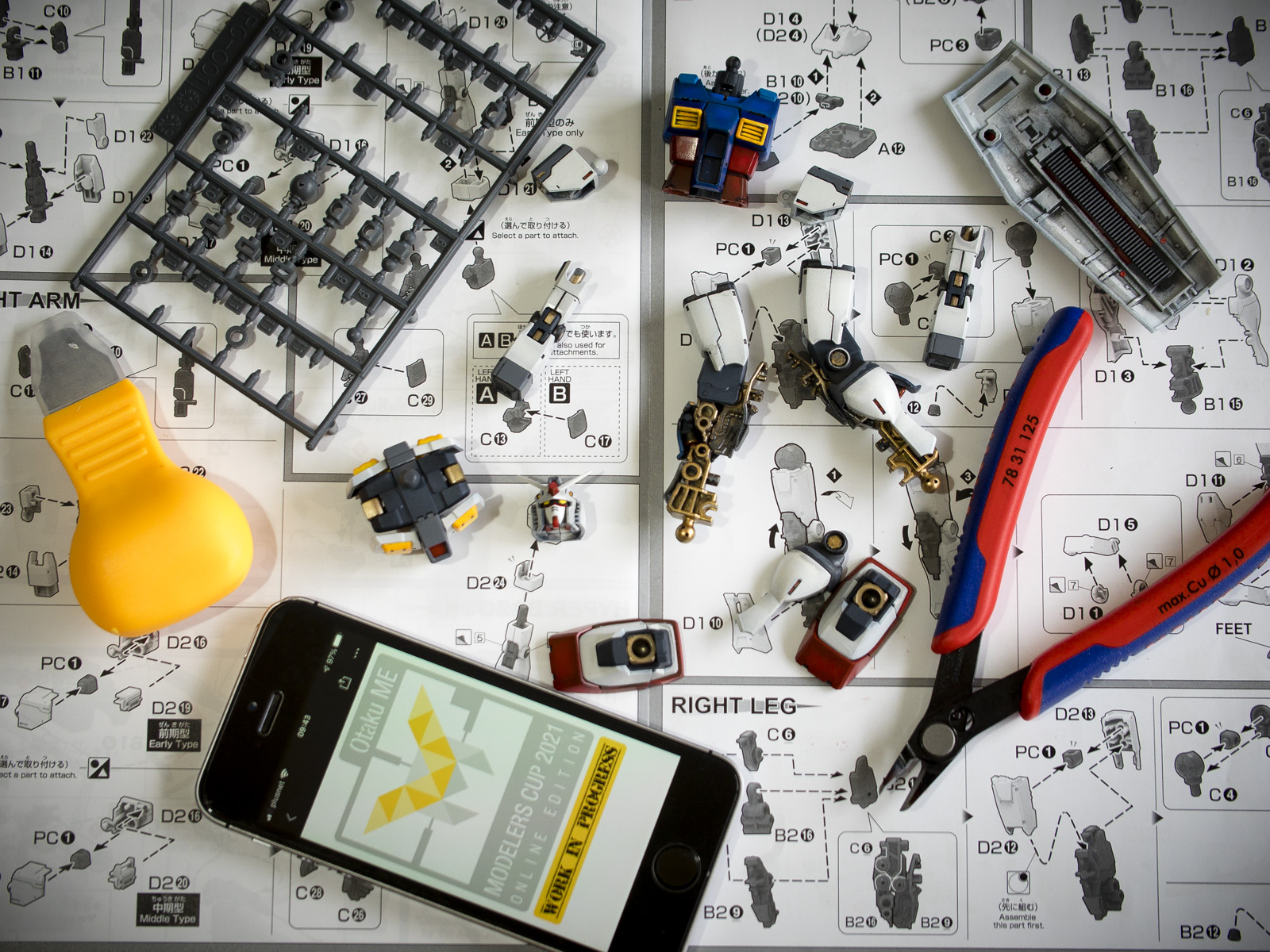 Bandai 1/144 HG RX-78-02 Gundam [EFF Prototype Origin Ver]