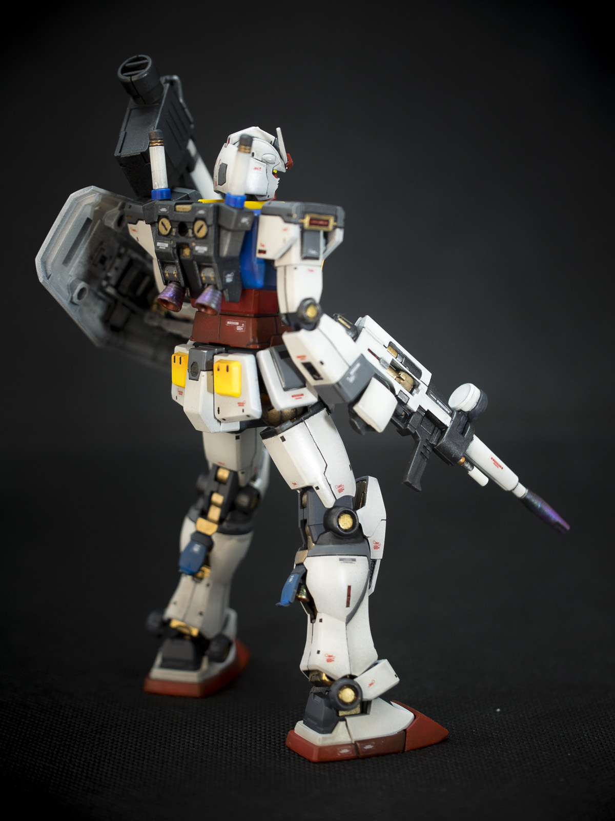 Bandai 1/144 HG RX-78-02 Gundam [EFF Prototype Origin Ver]