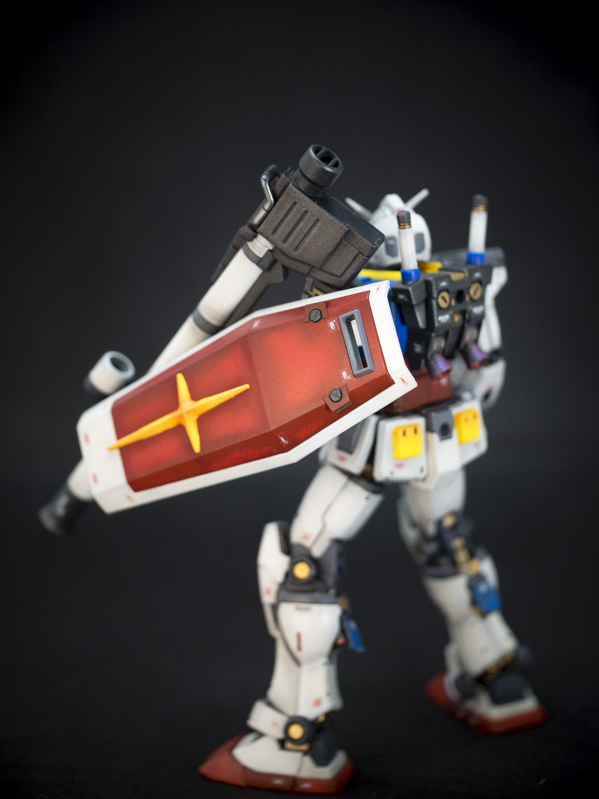 Bandai 1/144 HG RX-78-02 Gundam [EFF Prototype Origin Ver]