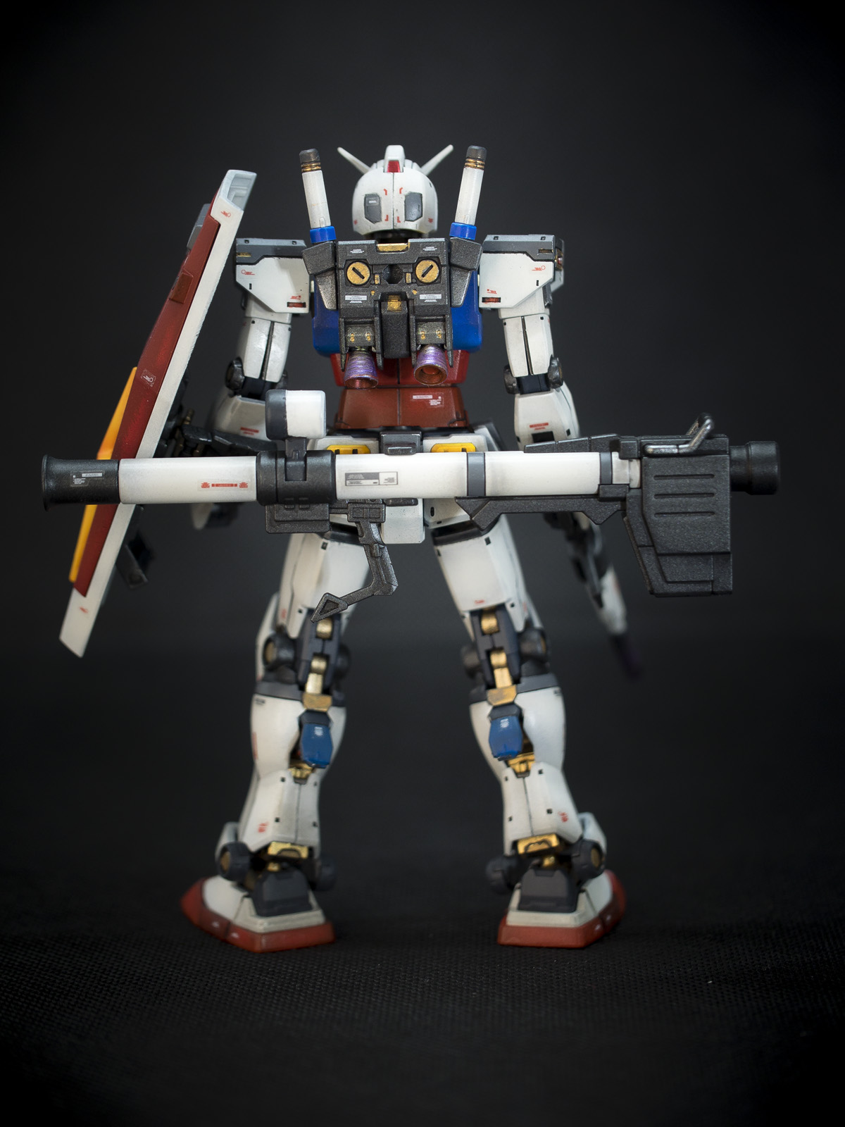 Bandai 1/144 HG RX-78-02 Gundam [EFF Prototype Origin Ver]