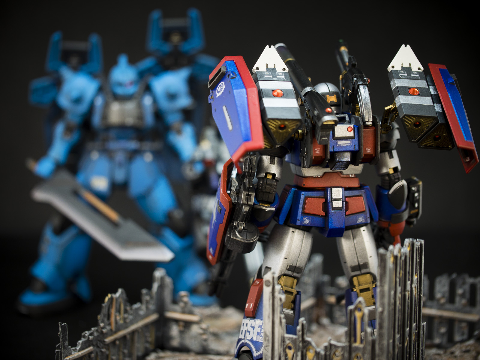 Bandai 1/144 HG RCX-76-02 Guncannon First Type [Iron Cavalry Squadron] [Iron Patriot Custom]