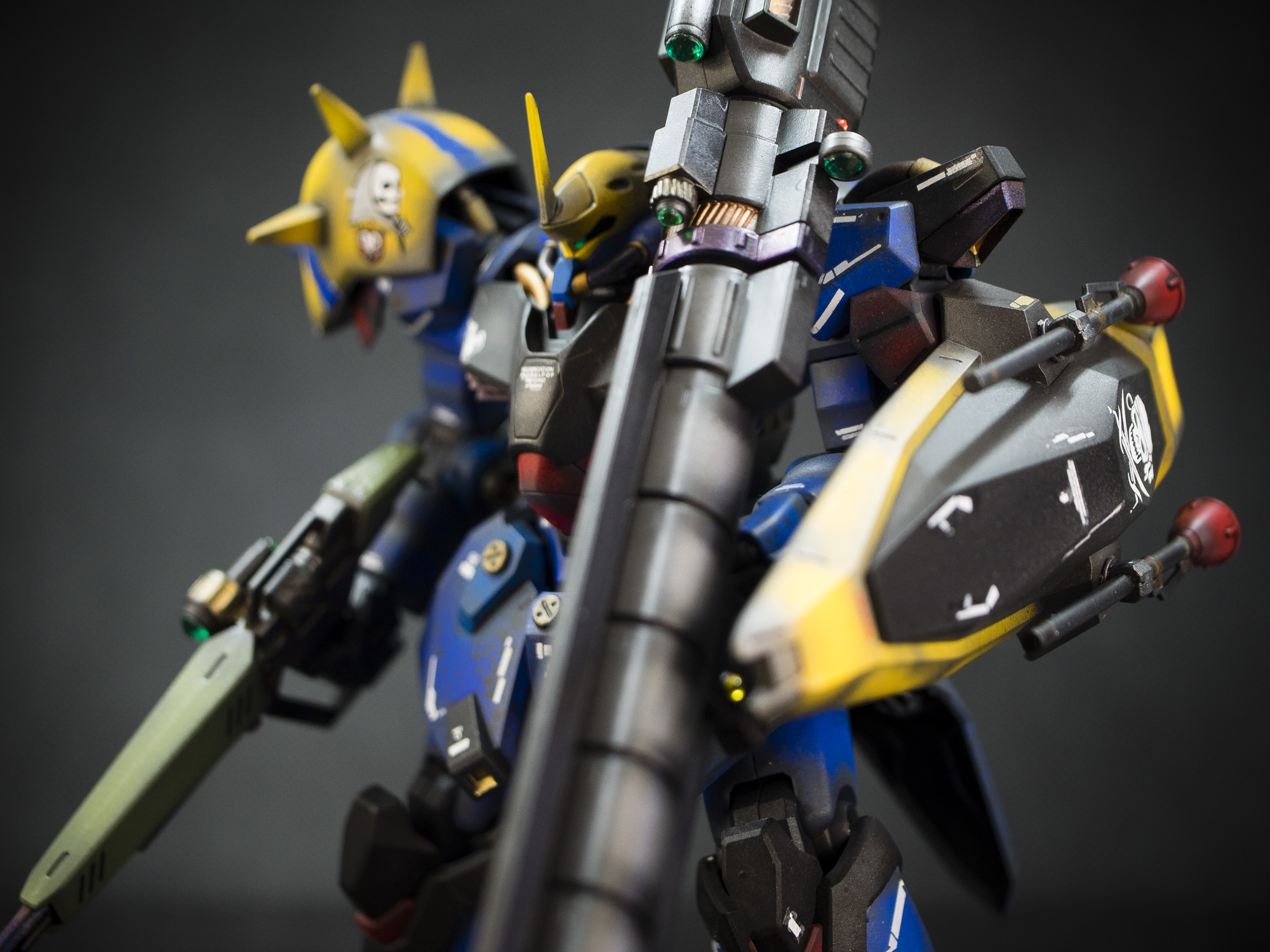 Bandai 1/144 HG Me02R-F01 Messer Type-F01