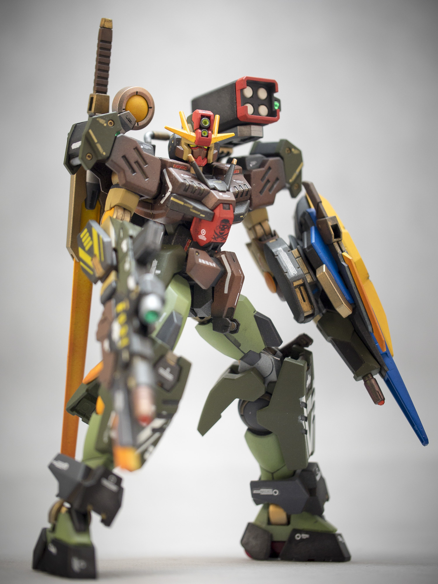 Bandai 1/144 Gundam 00 Command Qan[T]