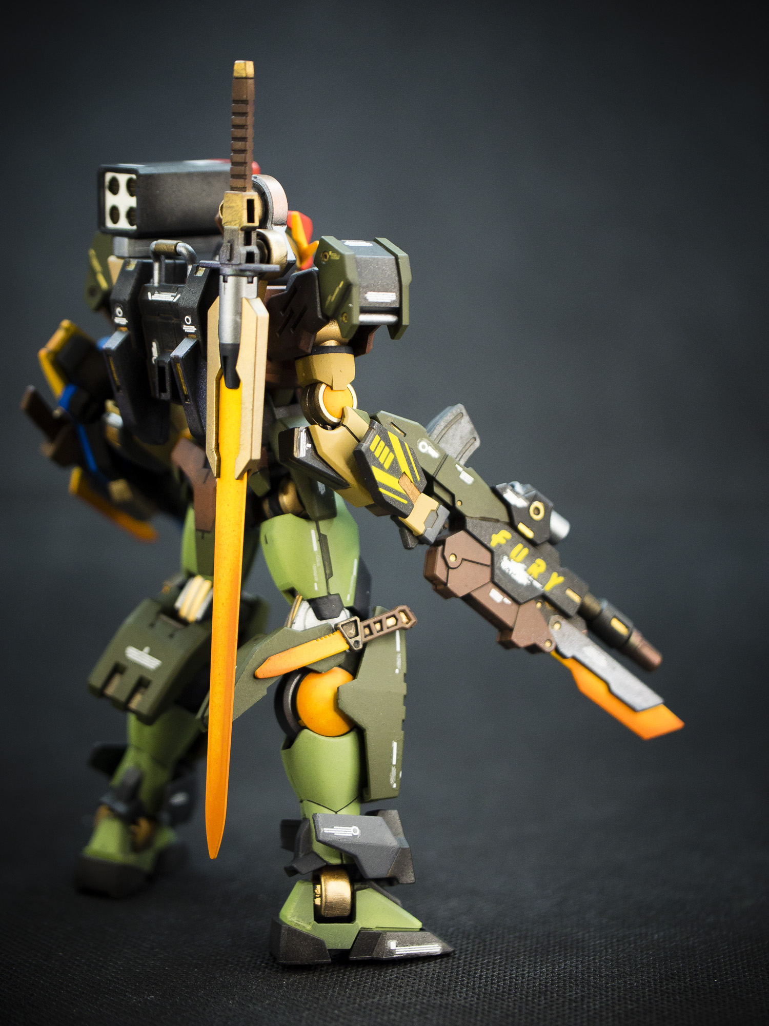 Bandai 1/144 Gundam 00 Command Qan[T]