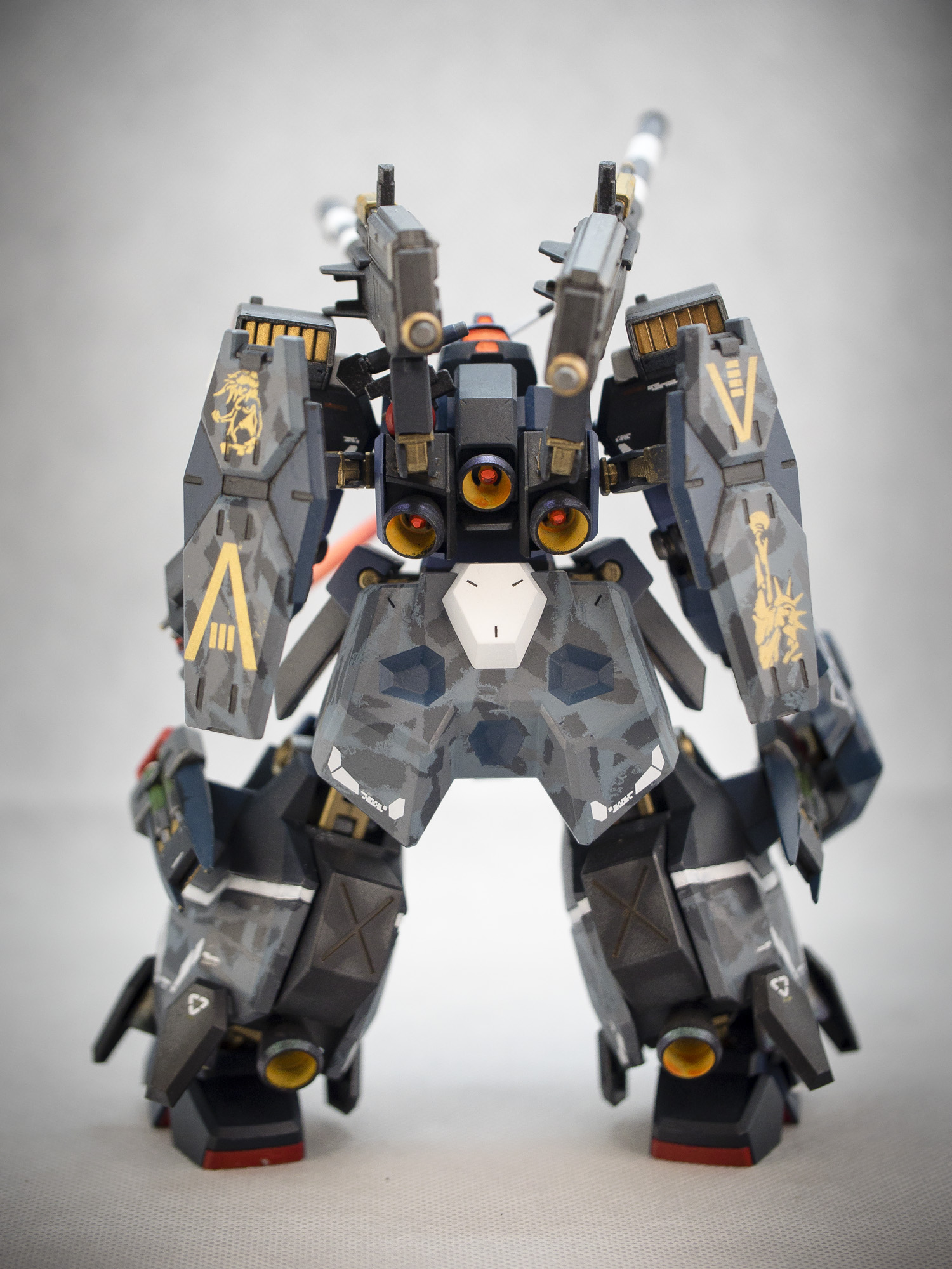 Bandai 1/144 HGUC FD-03 Gustav Karl Unicorn Ver.