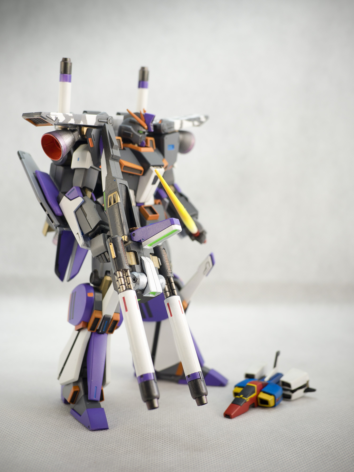 Bandai 1/144 HG MSZ-010 ZZ Gundam