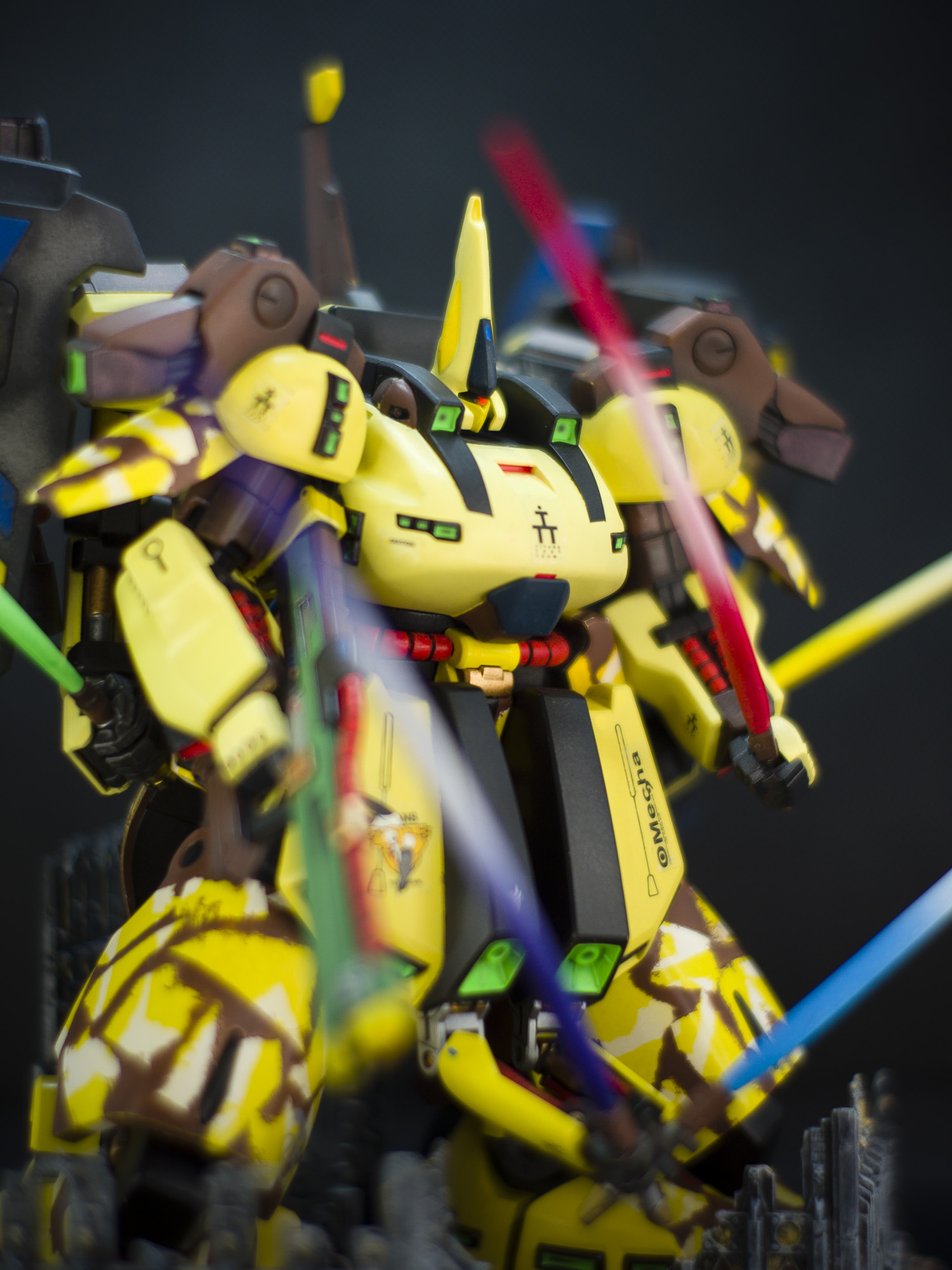 Bandai 1/144 HG PMX-003 The-O